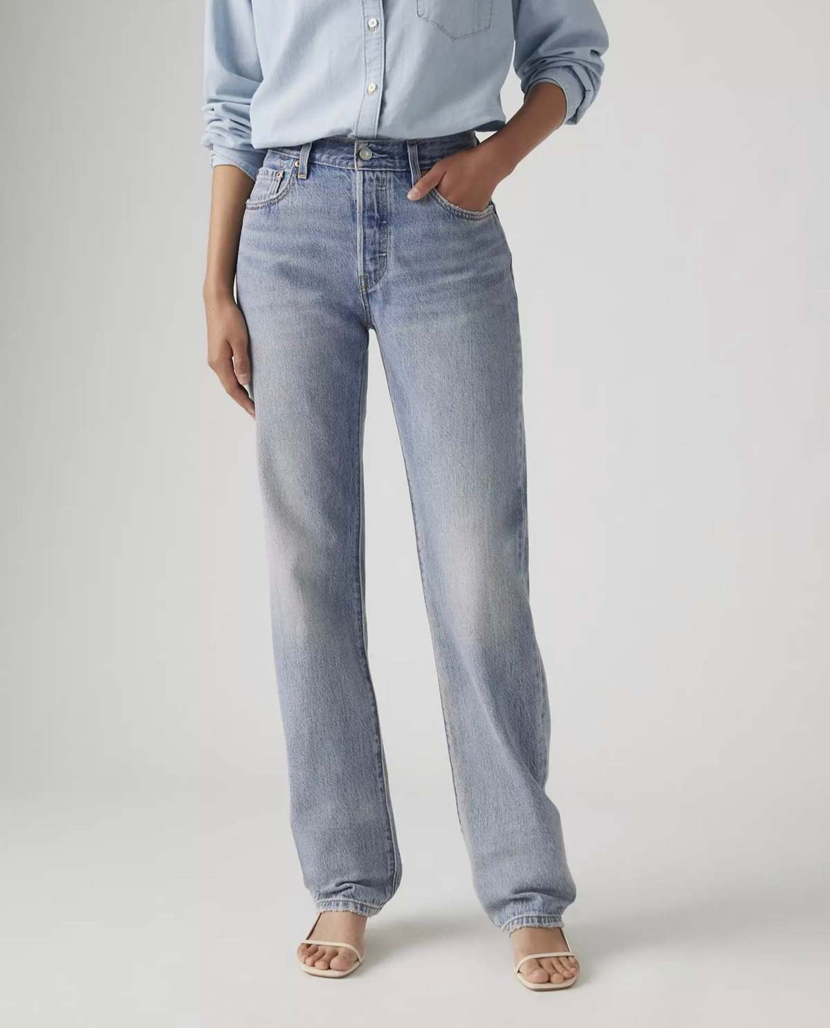 Levi's 501 '90s Lightweight Jeans - Fun Flare - Image 2 of 4