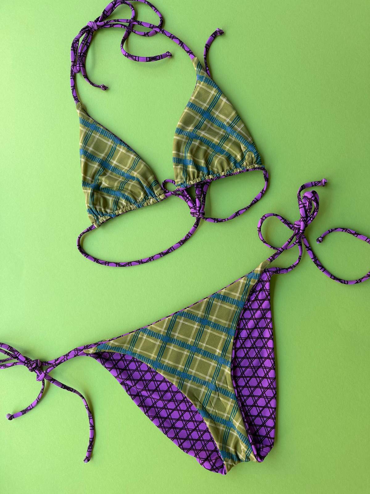Siyu Dufay Reversible Triangle Bikini Top - Legally Blonde - Image 4 of 4
