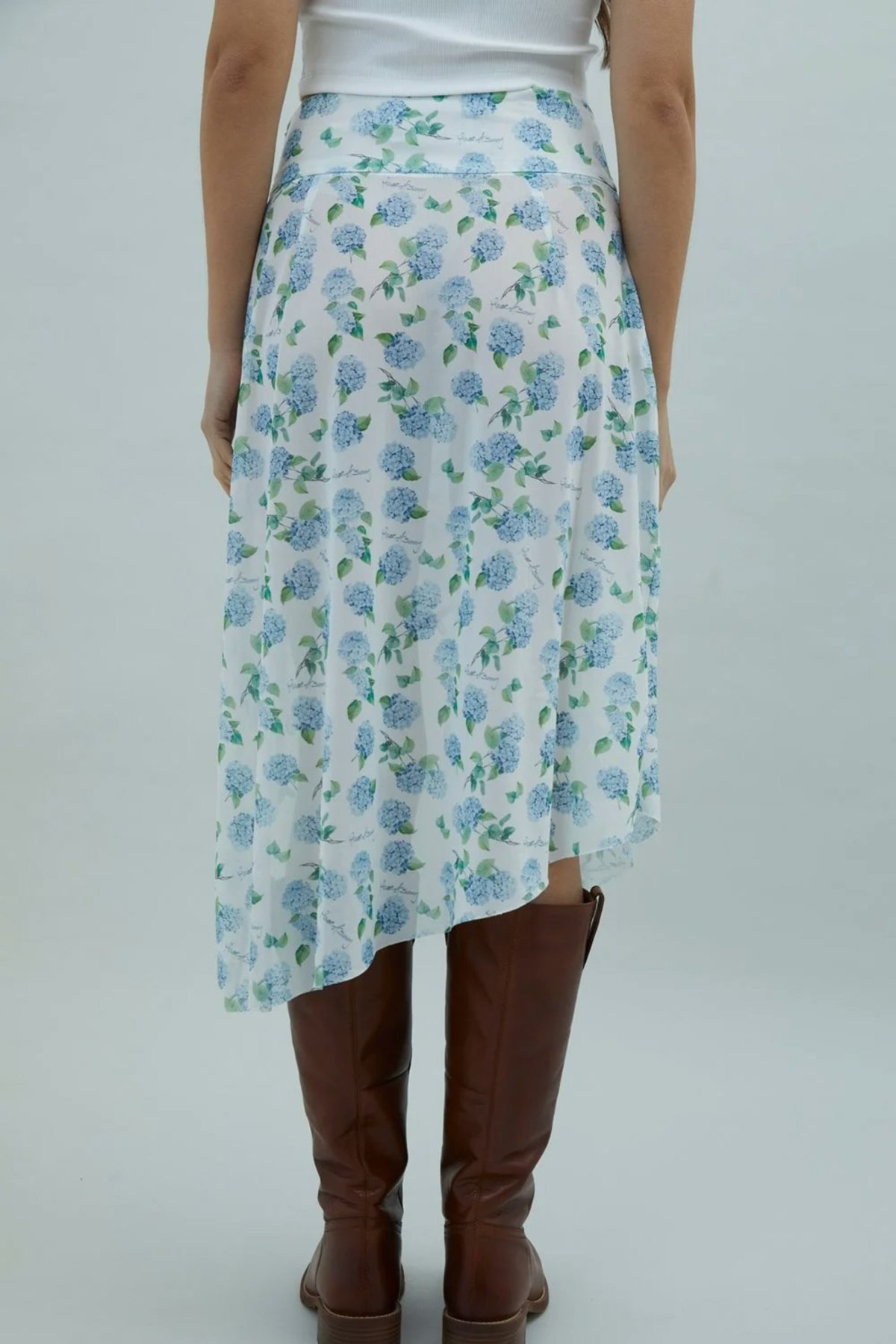 House of Sunny Hydrangea Asymmetric Mesh Skirt - Soft Blue - Image 8 of 18