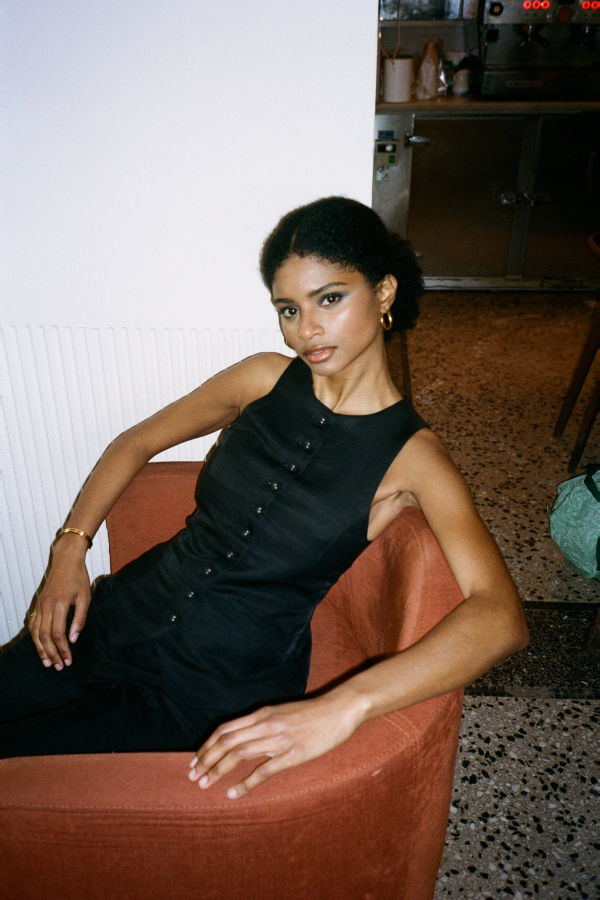 Facettes Studio Monica Linen Twill Vest - Black