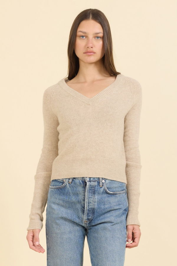 ONE GREY DAY Blakely Cashmere V-Neck Sweater - Oatmeal