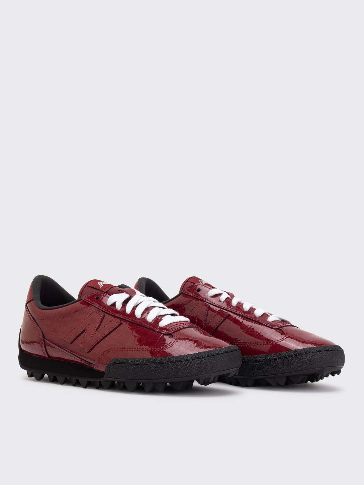 New Balance UGTR17G Sneakers - Red - Image 2 of 4