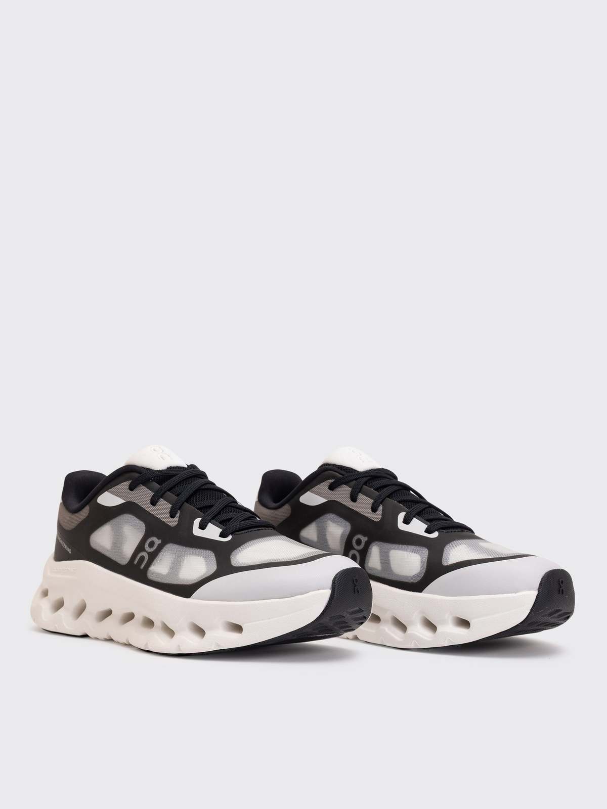 ON Running Cloudtilt Sneakers - Black - Image 2 of 4