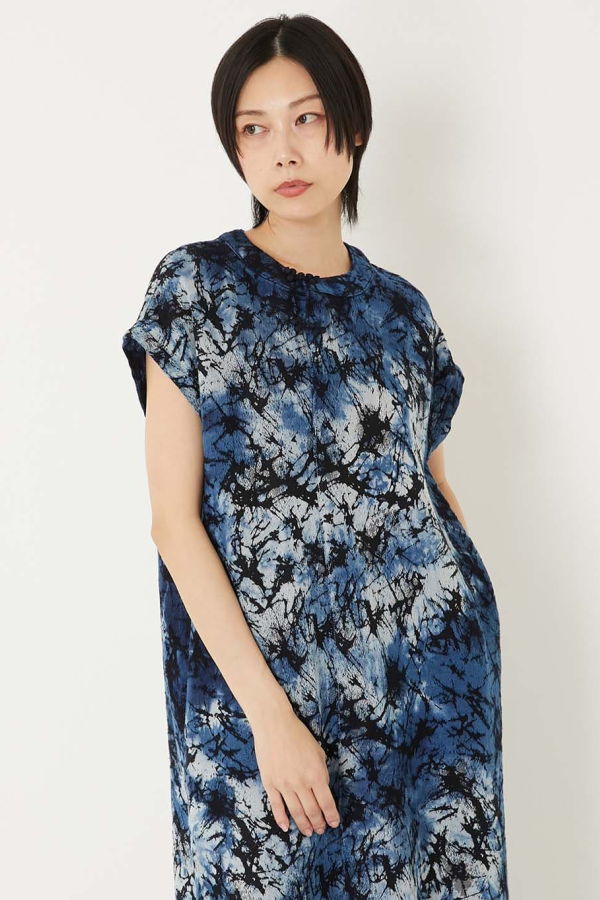 Blue Blue Japan Indigo Glass Jacquard Hand-Dyed Dress