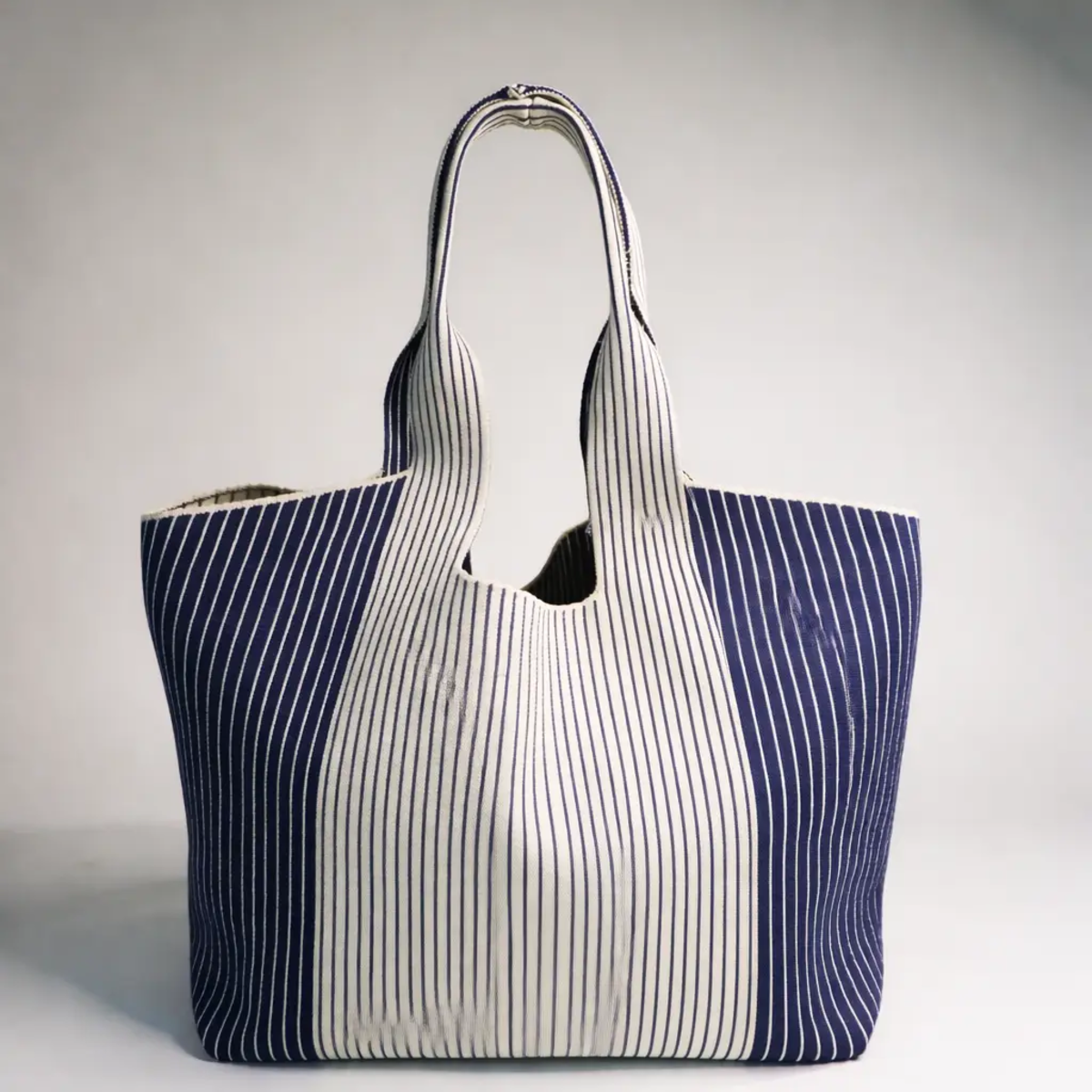 A Bag Concept Everyday Tote Bag - Image 2 of 4