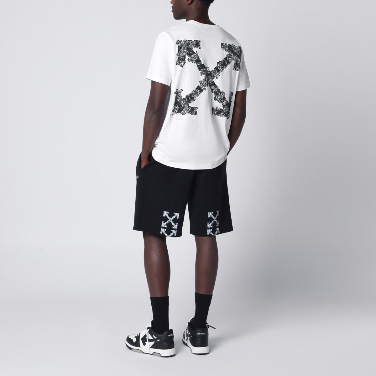 Off-White T-Shirt - White - Image 2 of 5