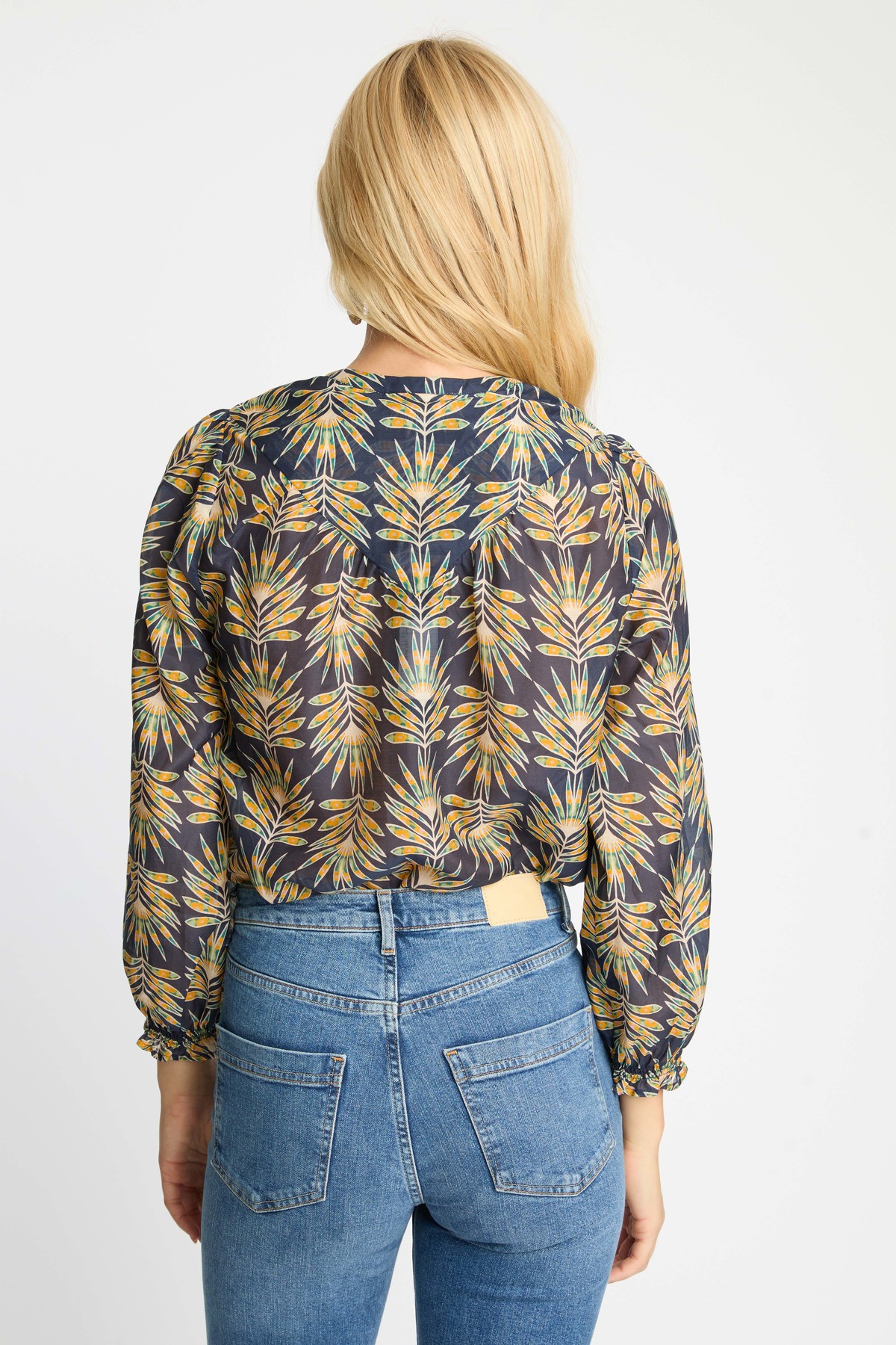 Caballero Sutton Top in Deco Plume - Image 6 of 6