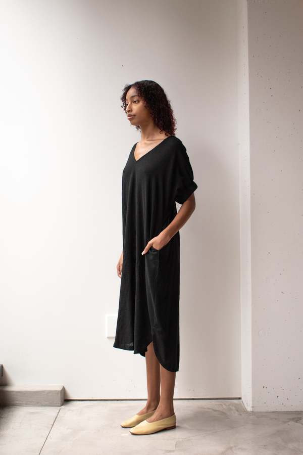 at Dawn. V-neck Relax Long Dress