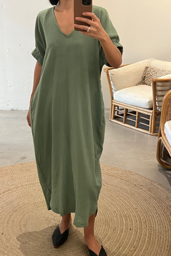 at Dawn. V-neck Relax Long Dress