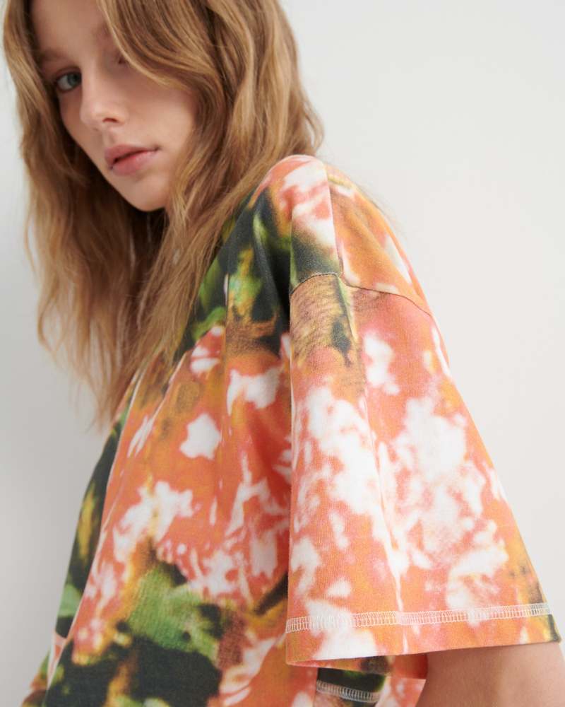 Kowtow Montage Tee Flower Book