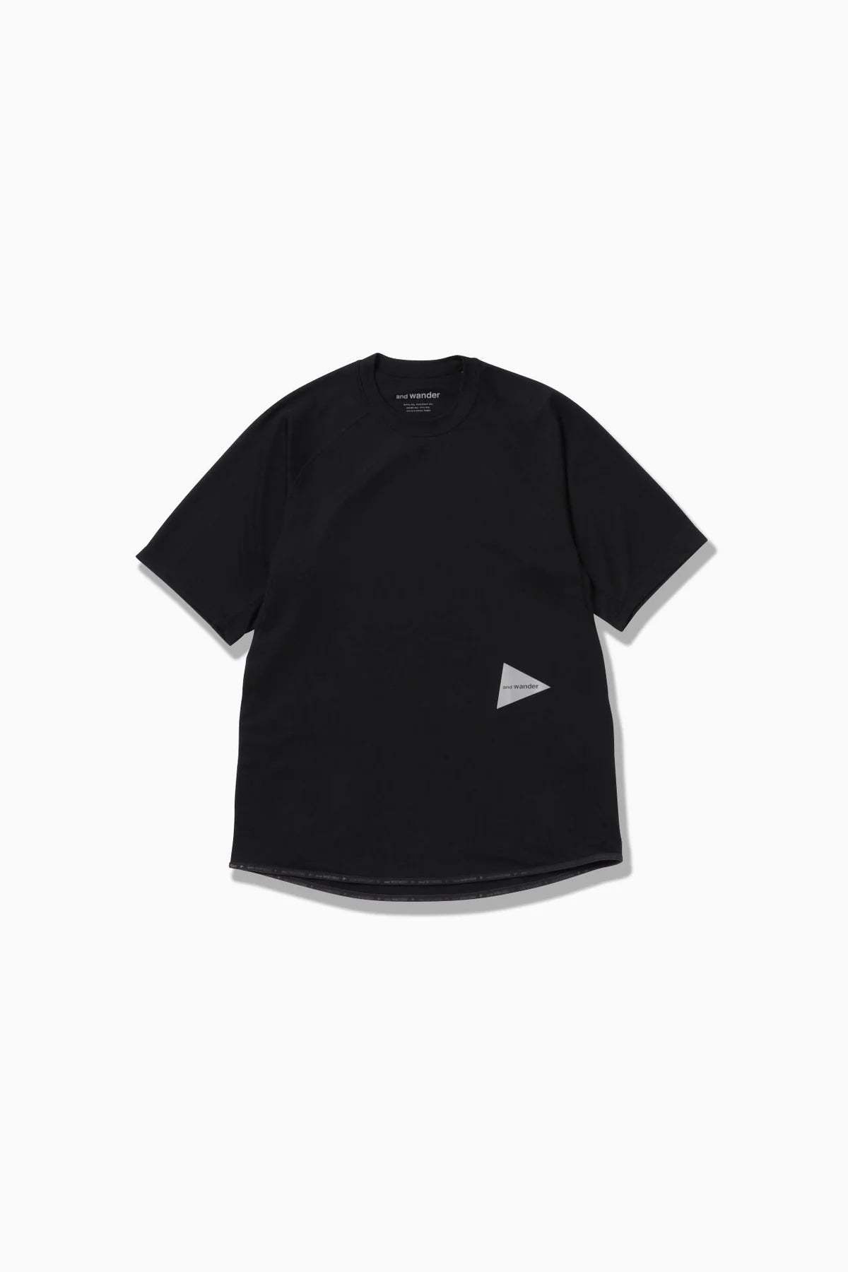 and wander Dry Jersey Raglan T-Shirt - Image 4 of 5