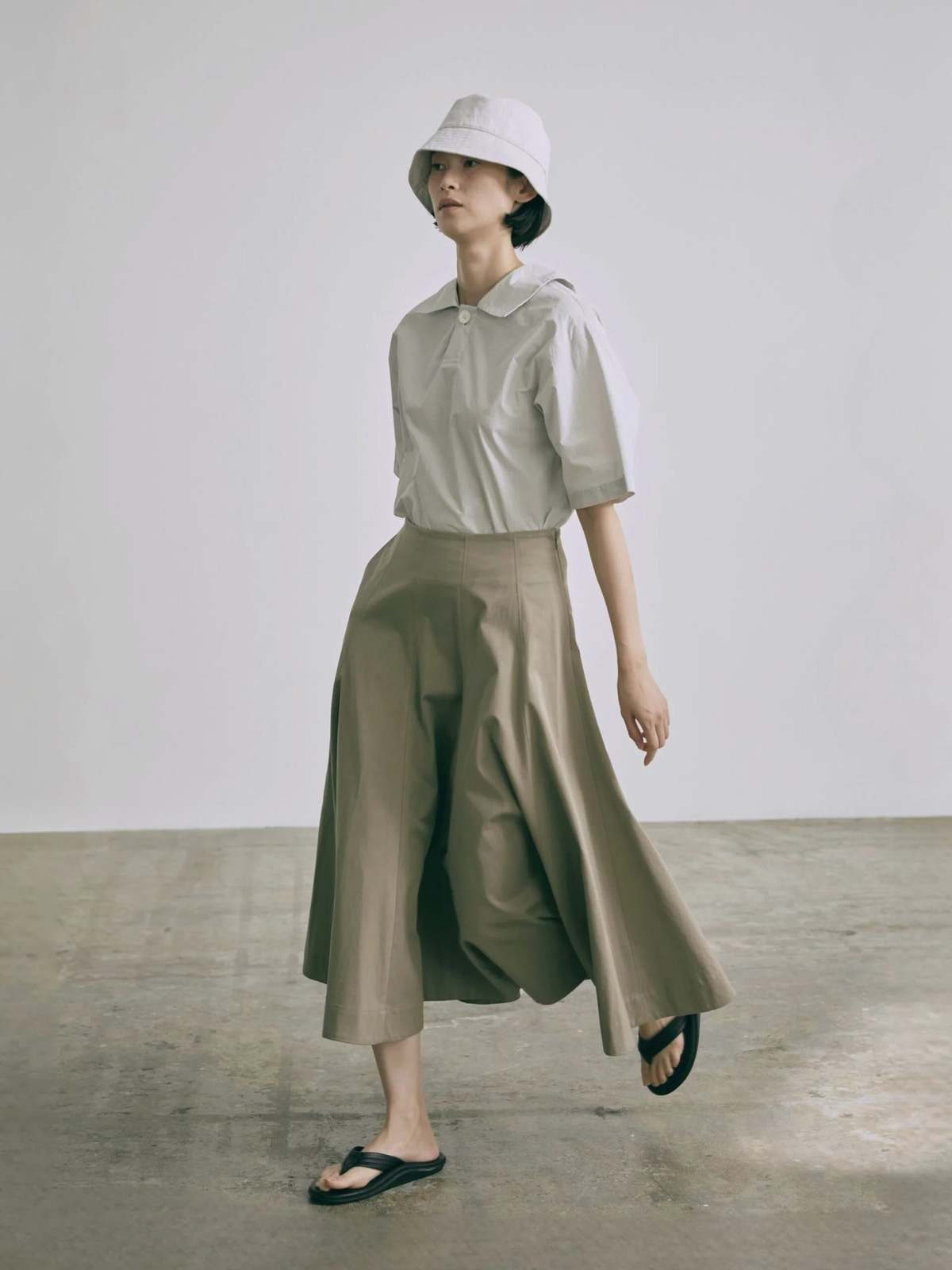 Nicholson & Nicholson Twin-W Shirt Sweater - Image 2 of 3