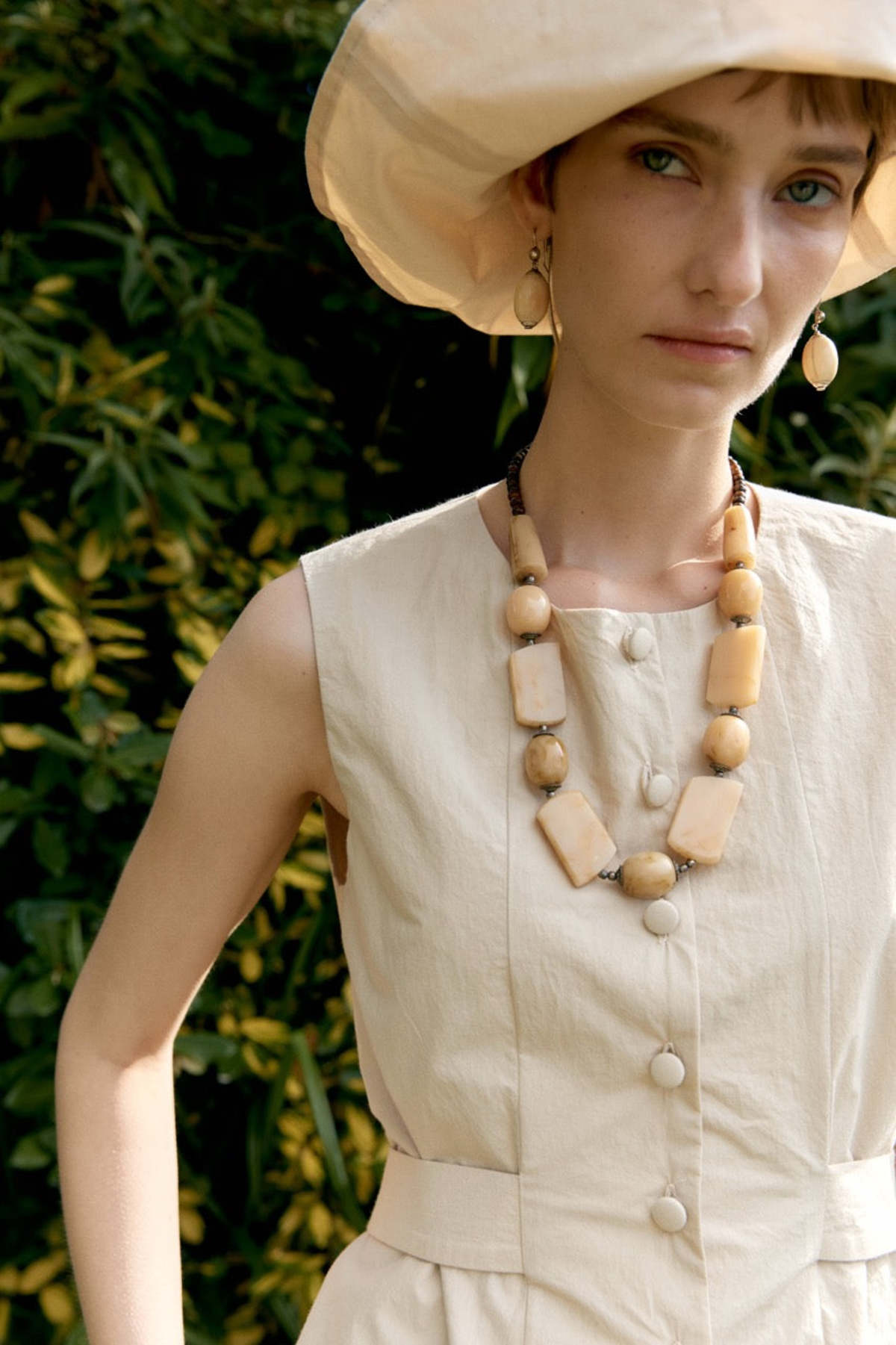 CAWLEY STUDIO Japanese Typewriter Cotton Flo Waistcoat - Oat - Image 6 of 6