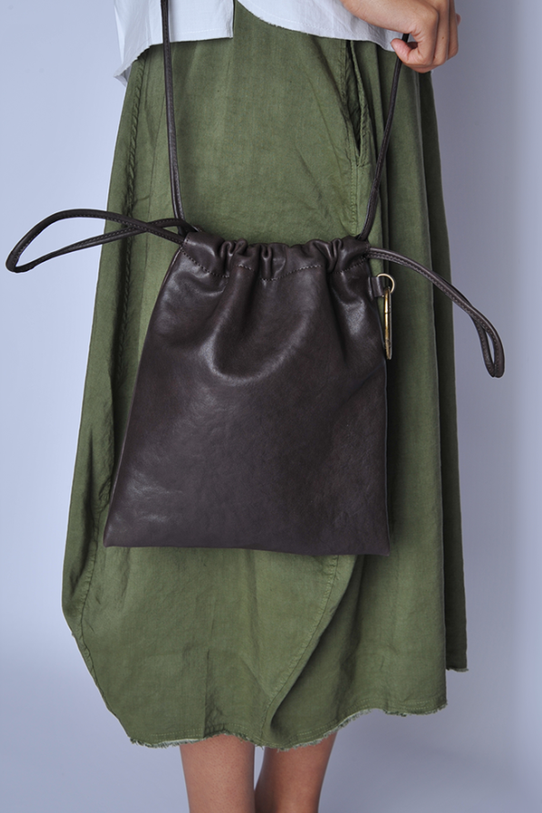 BEA MOMBAERS Large Drawstring Bag - Dark Brown