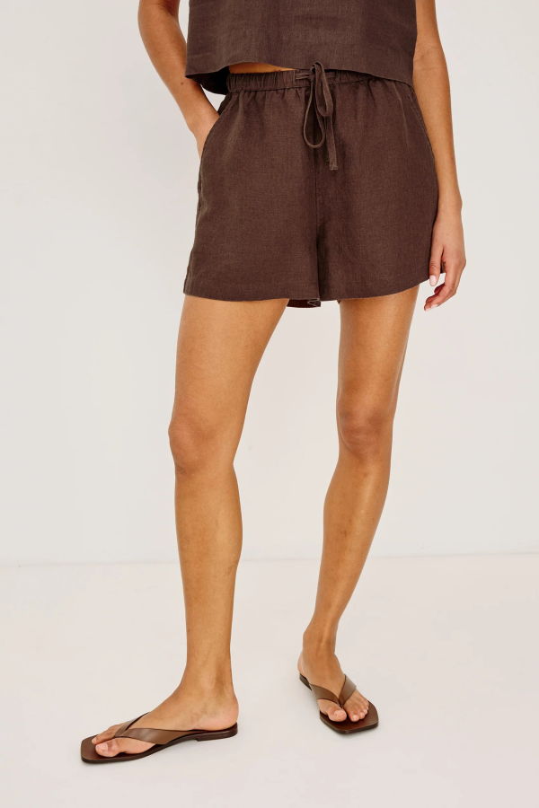Rails Jenner Short in Espresso