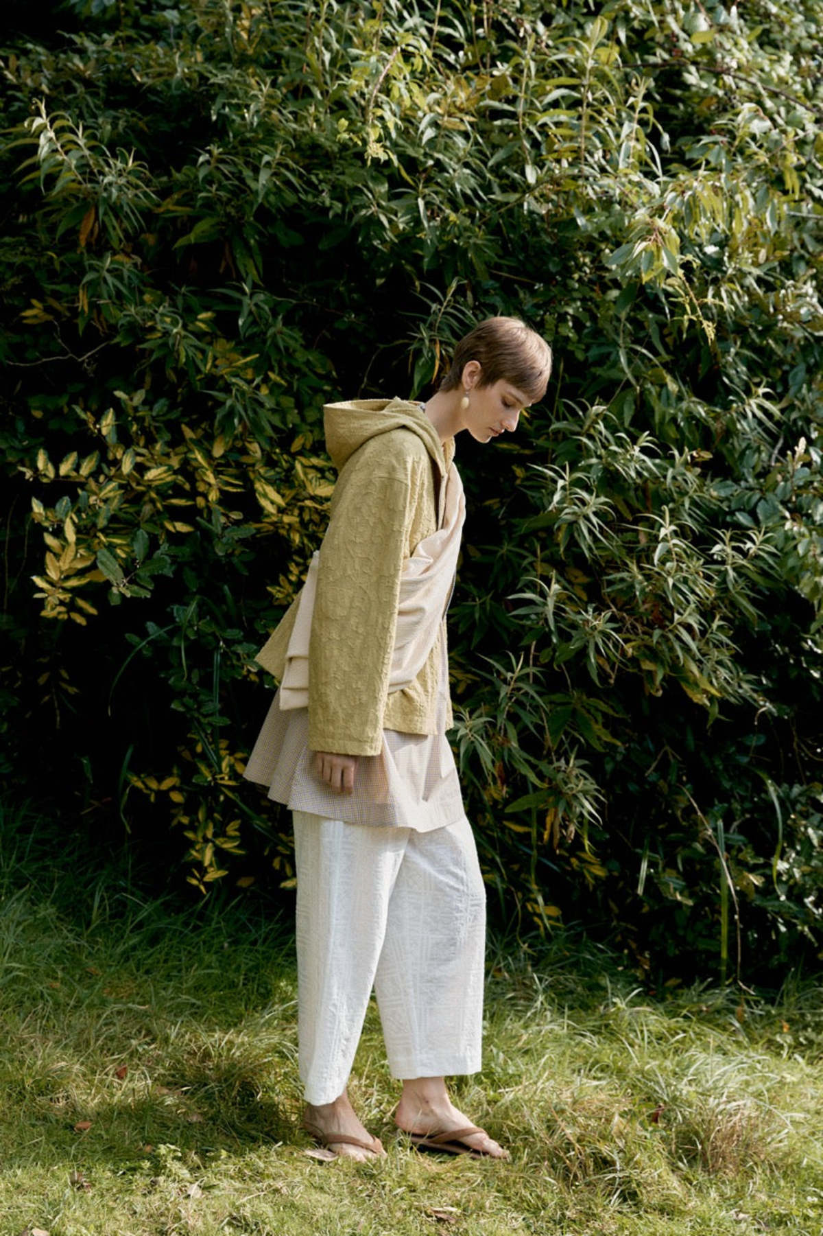 CAWLEY STUDIO Japanese Cotton/Linen Dyed Jacquard Zip Up Hoodie - Celery - Image 3 of 6