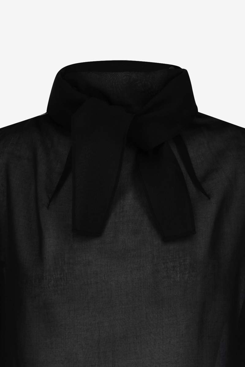 AMOMENTO Knotted Collar Top