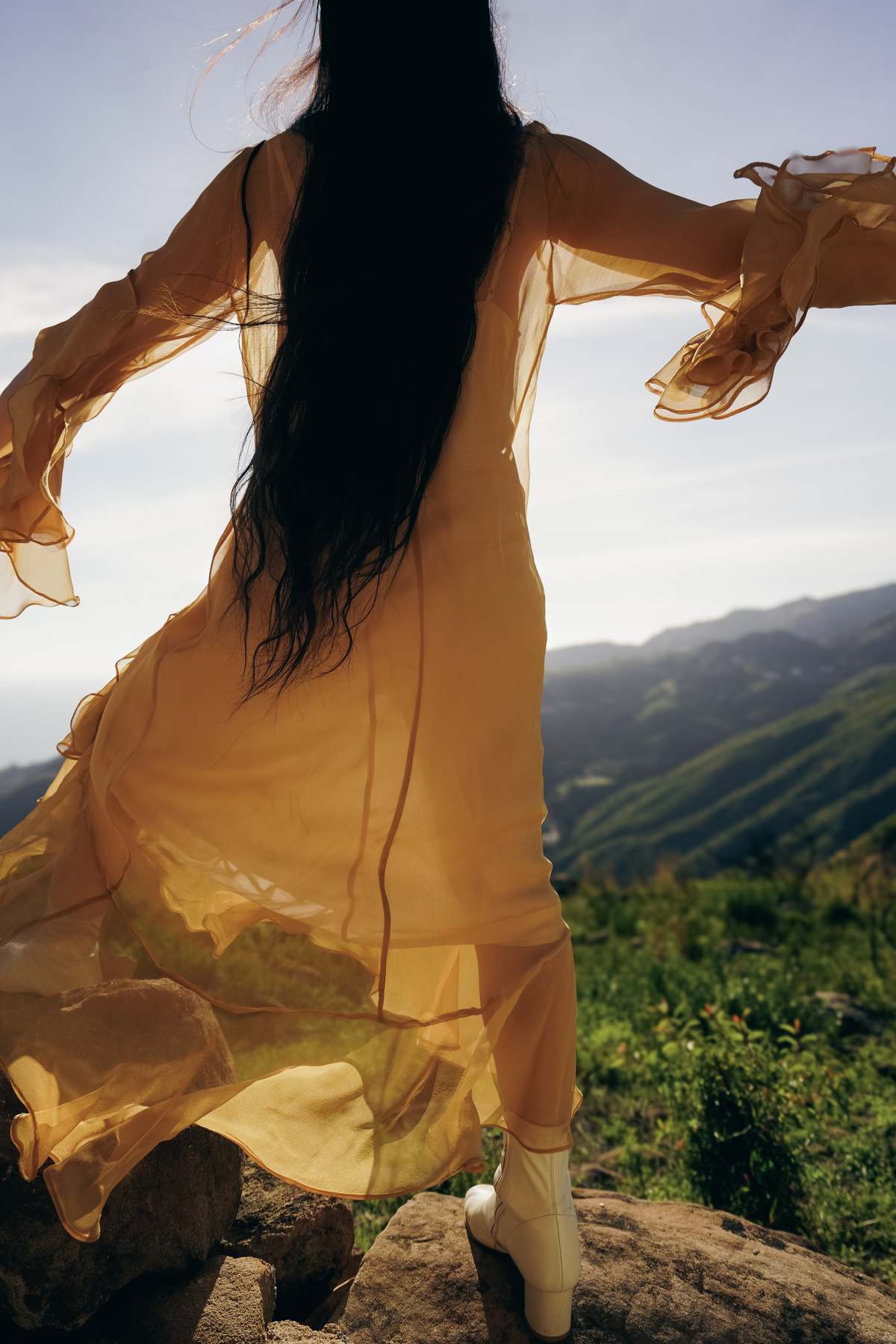 My Store Golden Lotus Priestess Of The Sky Robe - Image 2 of 2