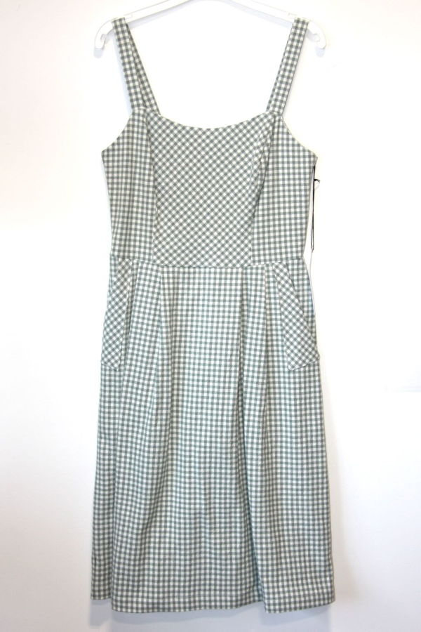 Birds of North America Sparrow Hawk Dress