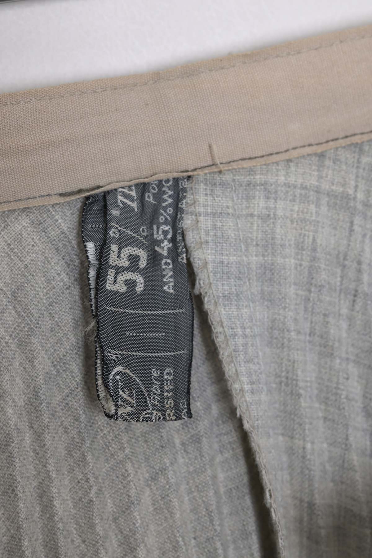 (Unattributed) Late 1960s–early 1970s, Terylene-blend skirt, heat-set pleating - Image 5 of 6