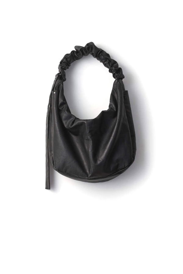 ssstein Goat Leather Shirring Handle Shoulder Bag - Black