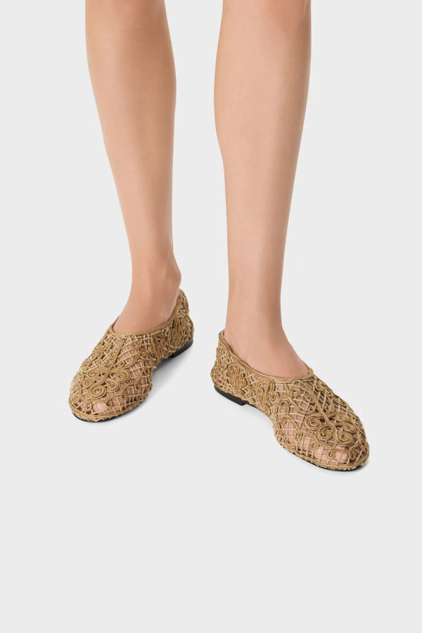 Odissi Iris Crocheted Flat - Beige