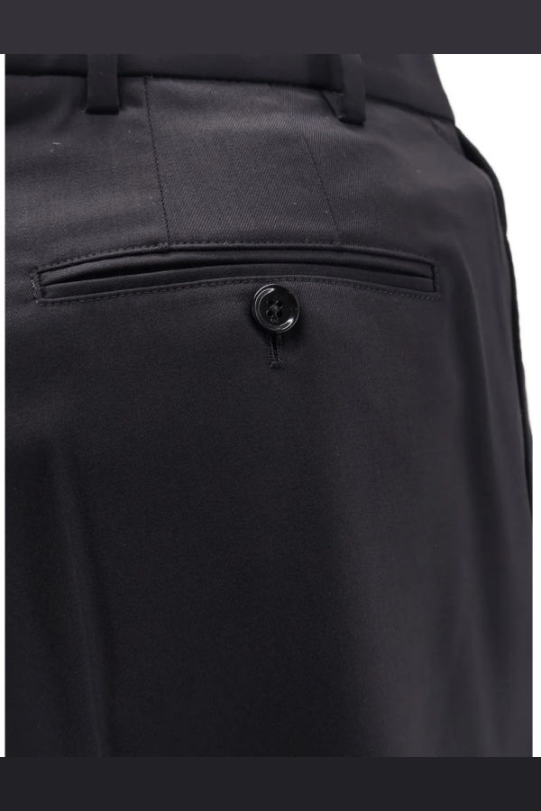 Ami Alexandre Mattiussi Tailored Pleated Shorts - Black