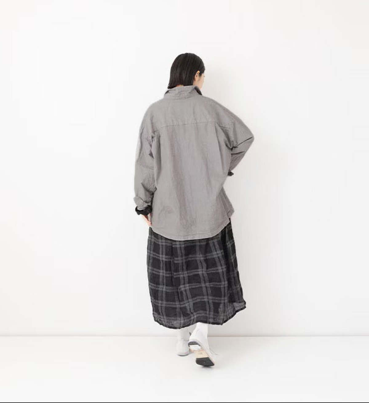 Veritecoeur Garment-Dyed Shirt - Image 3 of 4