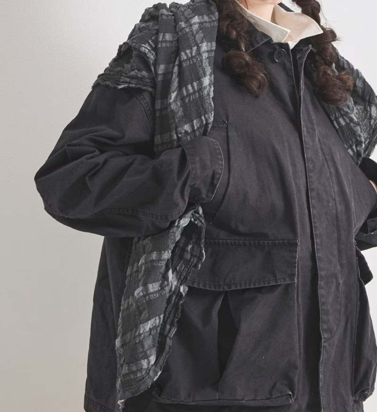 Veritecoeur Garment-Dyed Work Jacket - Image 4 of 4