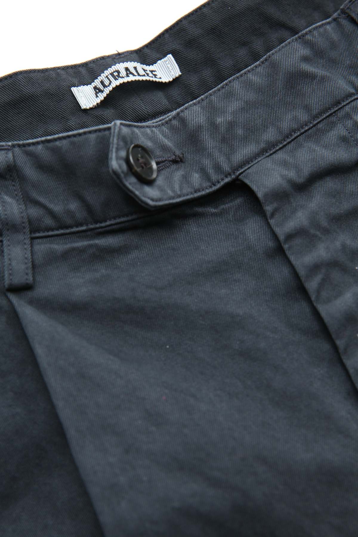 Auralee Garment-Dyed Finx Light Chino One-Tuck Wide Pants - Image 5 of 9