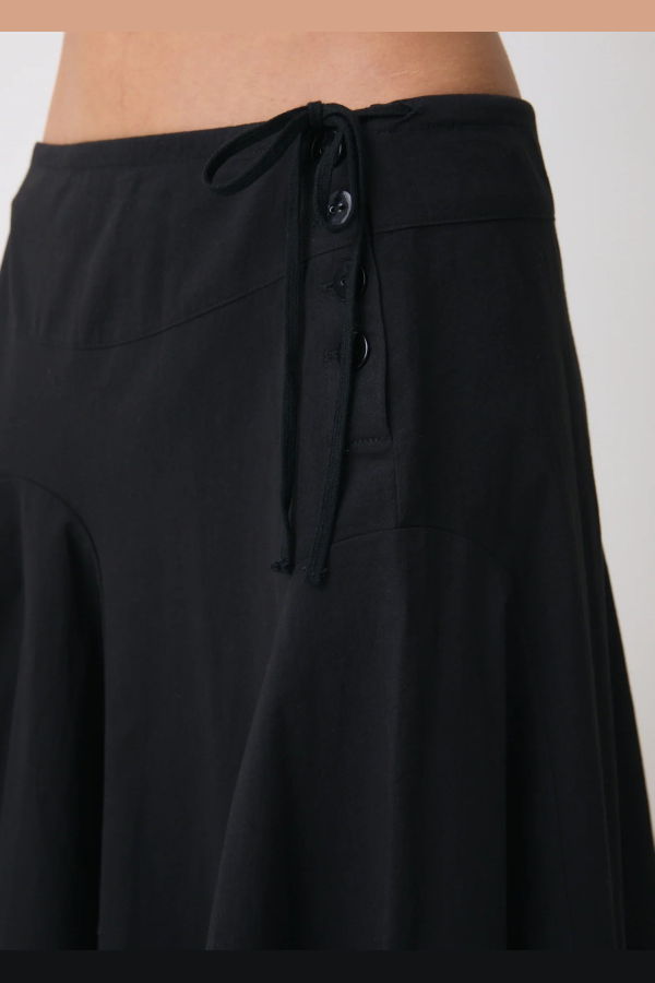 PEACHY DEN Missy Midi Skirt