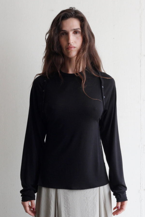 .blacktogrey Martigue Two-in-One Button Top
