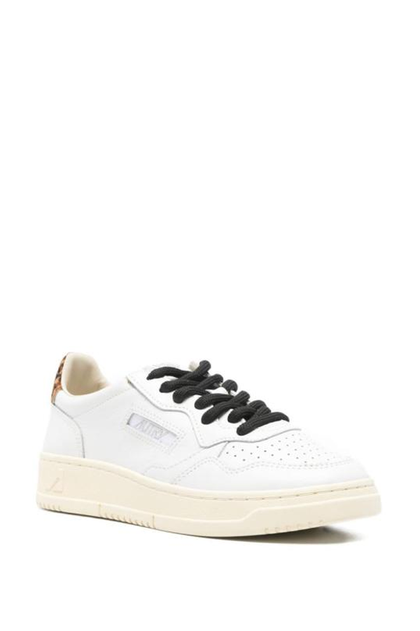 Autry AULWOC01 Sneakers - White