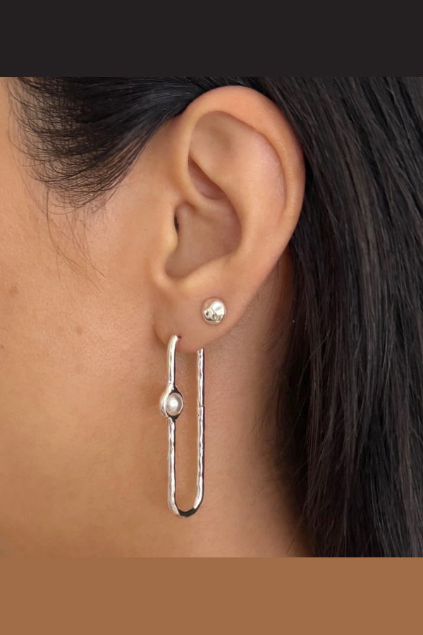 Azzú Tularosa Drop Hoops Earrings