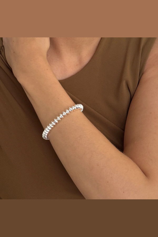 Azzú Zinnia Beaded Bracelet