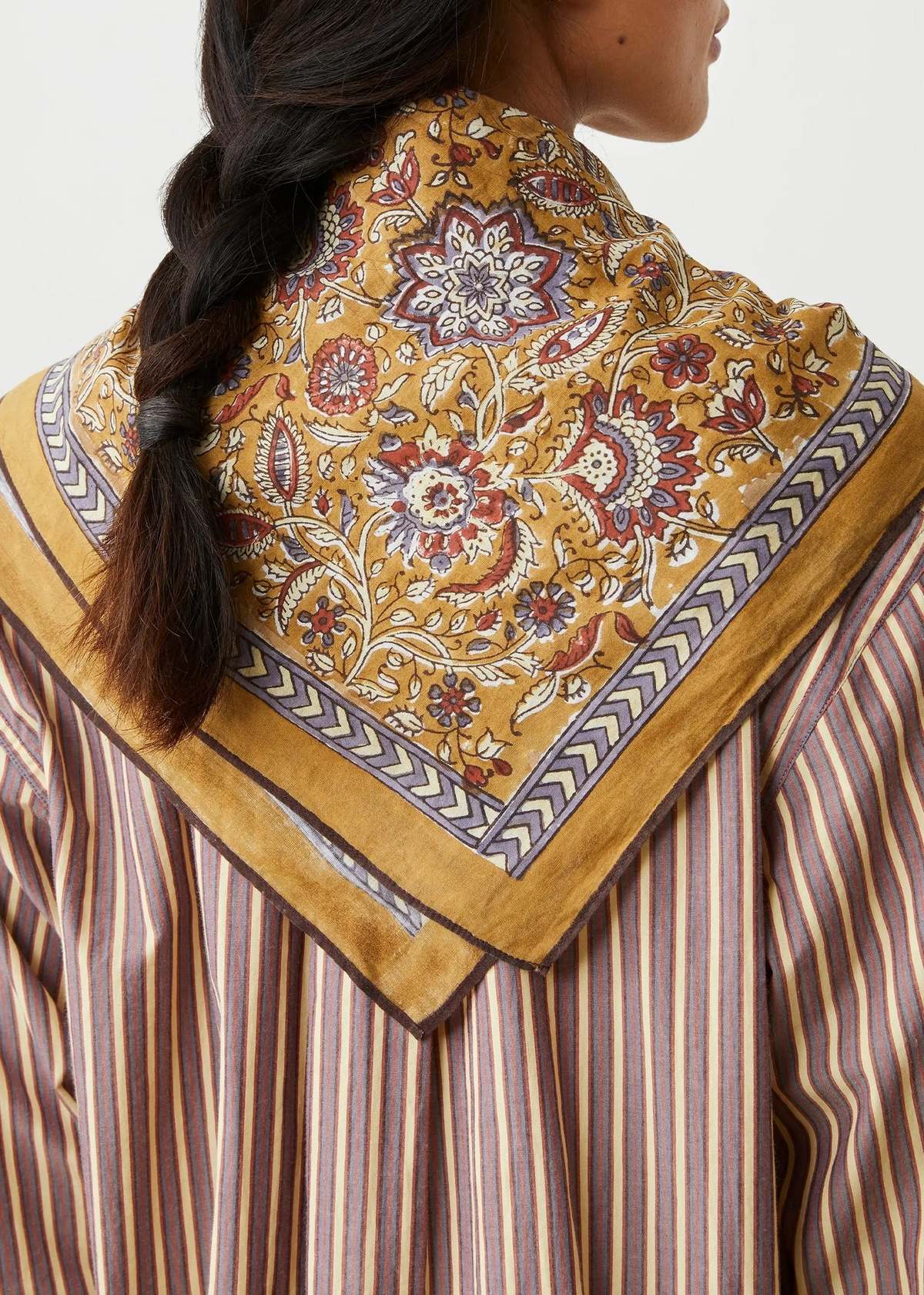 Moismont N823 Scarf - Image 5 of 6