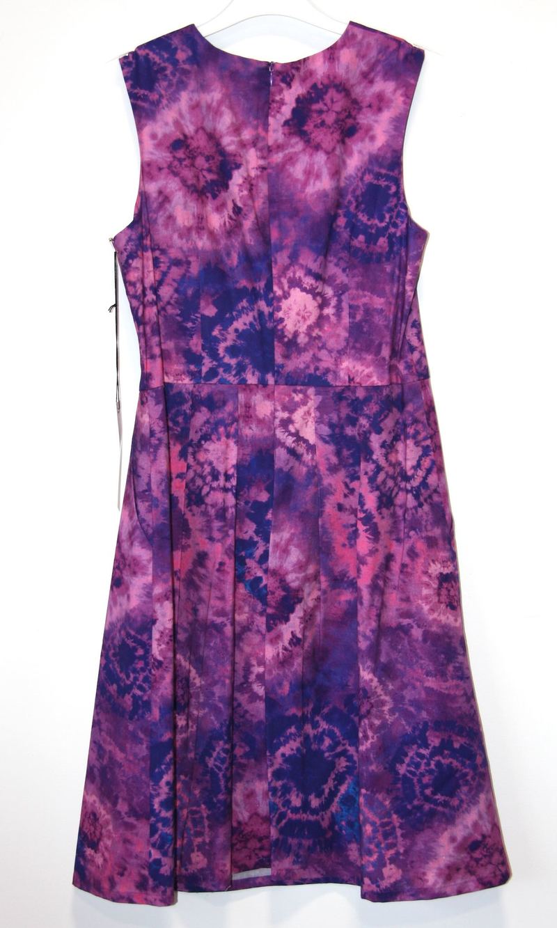 Birds of North America SS526-10 Peafowl Dress McGurple