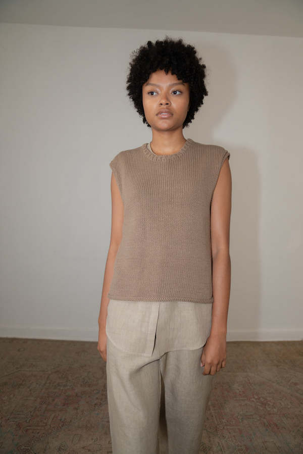 Zii Ropa Isa Vest - Barley