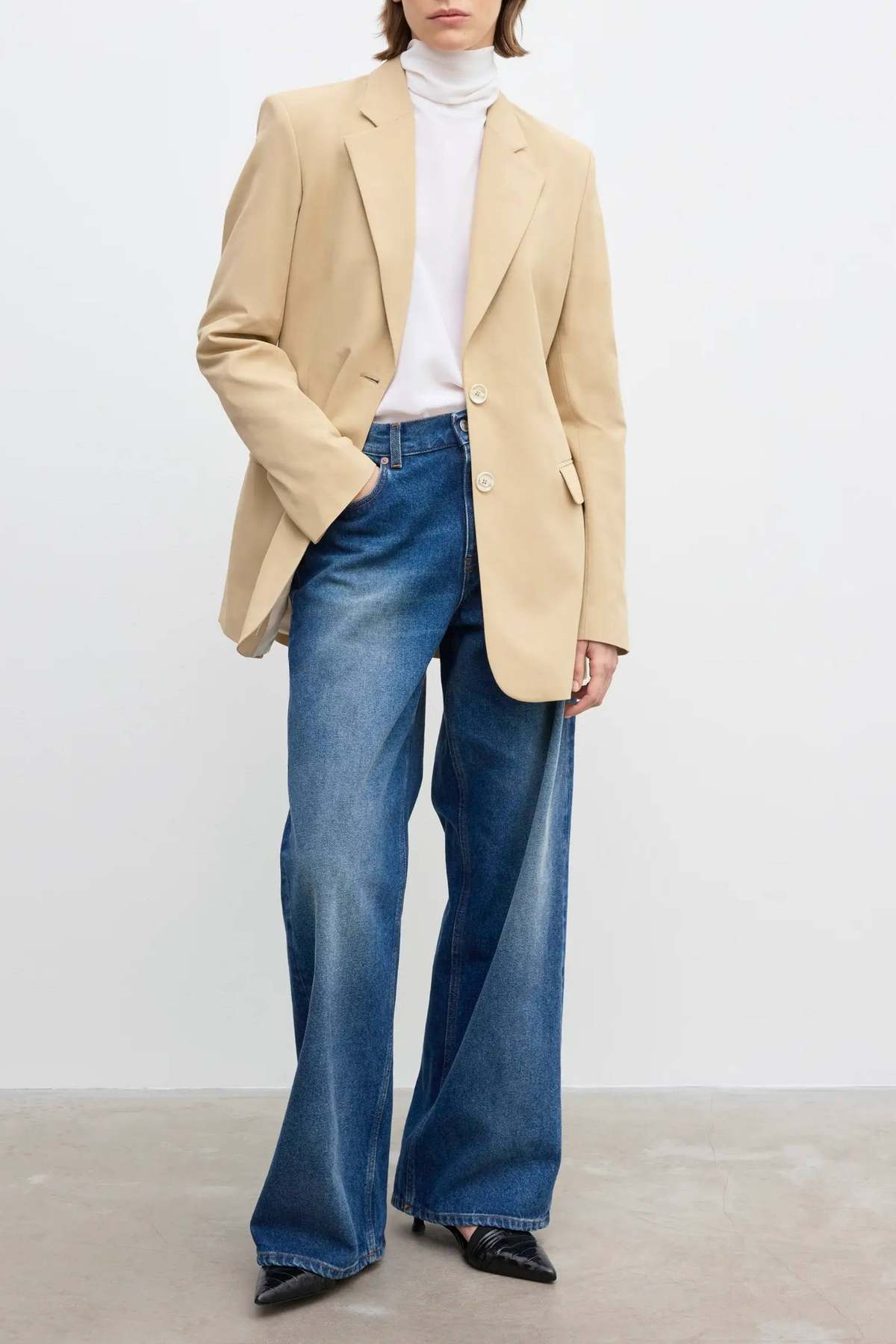 House of Dagmar Slim Fit Blazer - Image 2 of 4