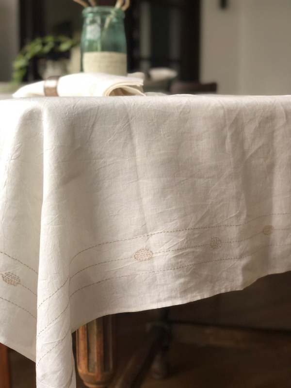 Erica Tanov Hand-embroidered Linen Square Totem Tablecloth - Soft White