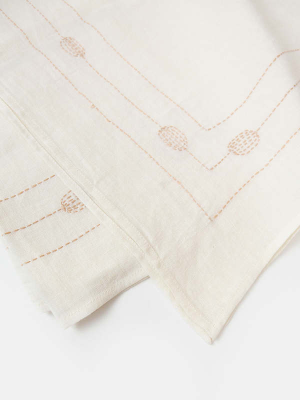 Erica Tanov Hand-embroidered Linen Square Totem Tablecloth - Soft White
