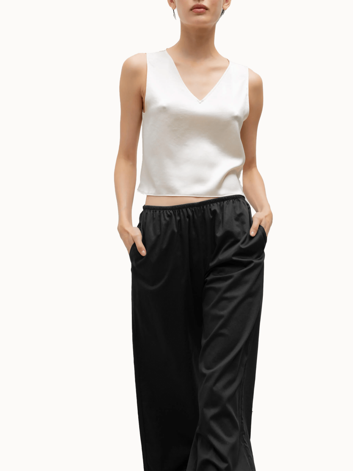 Leset Barb V Neck Shell Top - Creme - Image 3 of 4