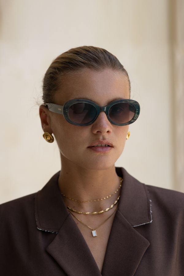 FREYRS Eyewear Aria Oval Sunglasses