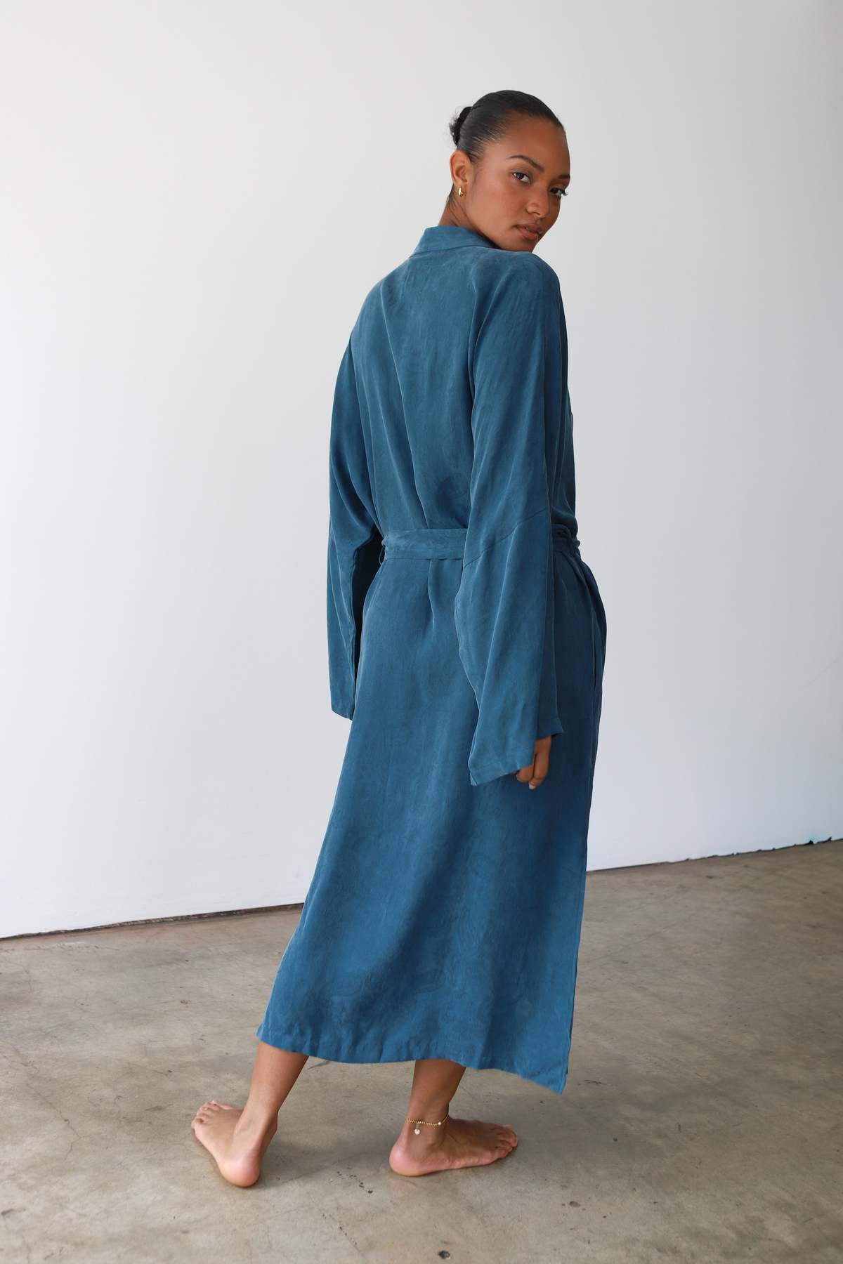 Be Idle The Long Robe - Teal - Image 2 of 4