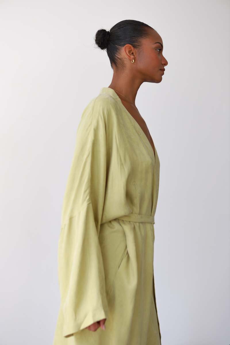 Be Idle The Long Robe