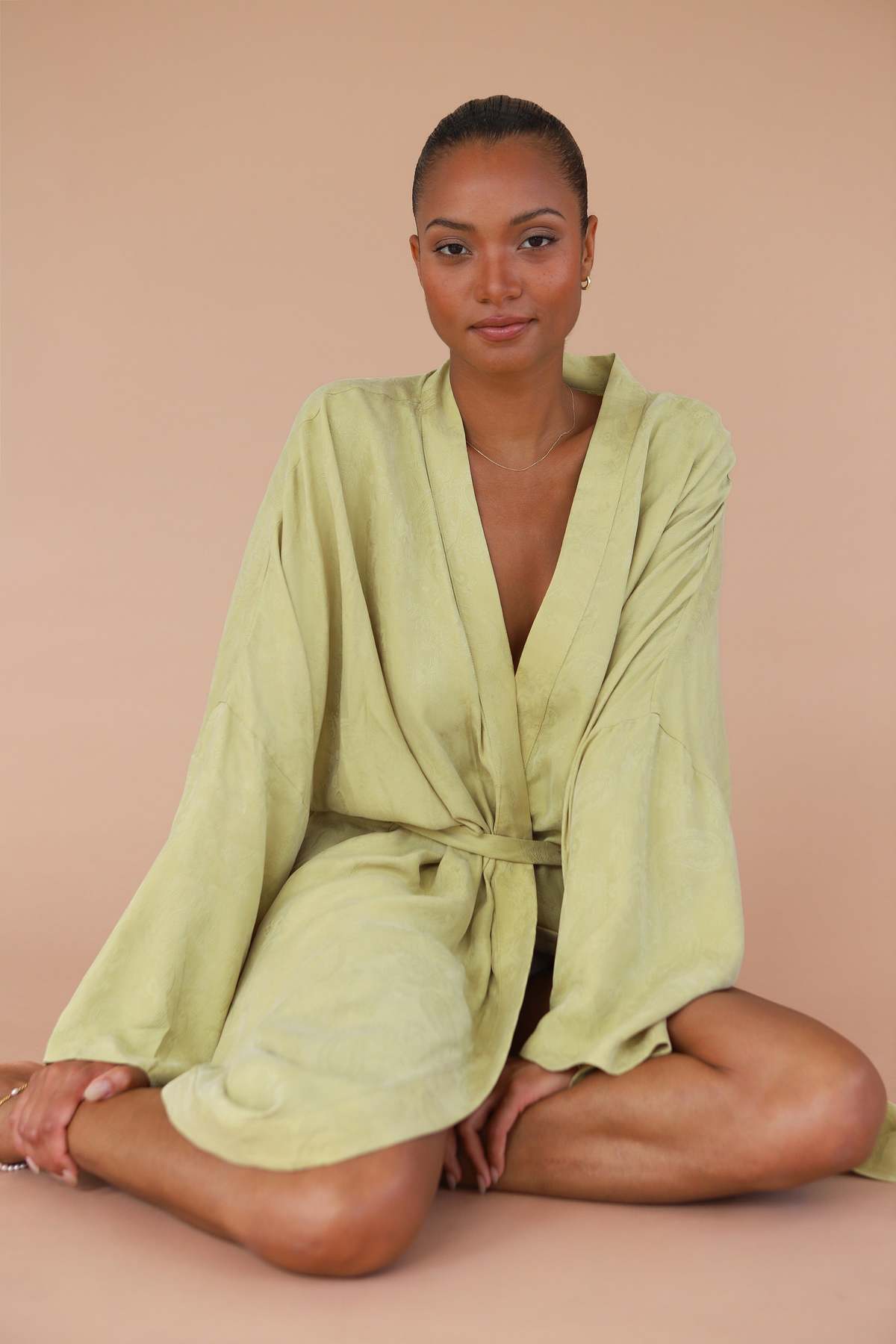 Be Idle The Long Robe - Image 7 of 7