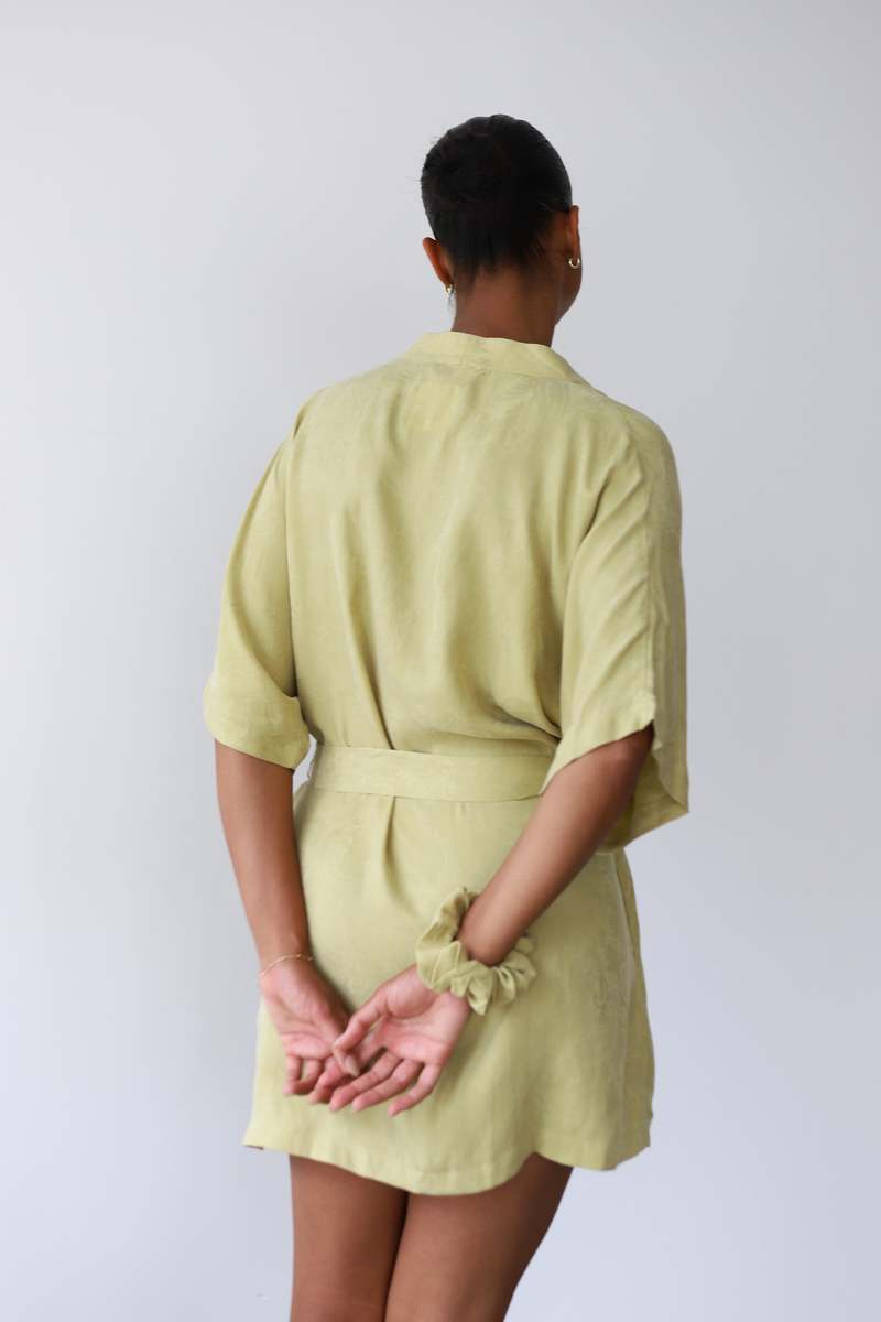 Be Idle The Short Robe