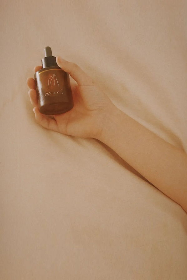 A. ok Mari Midsummer All-Over Body Oil