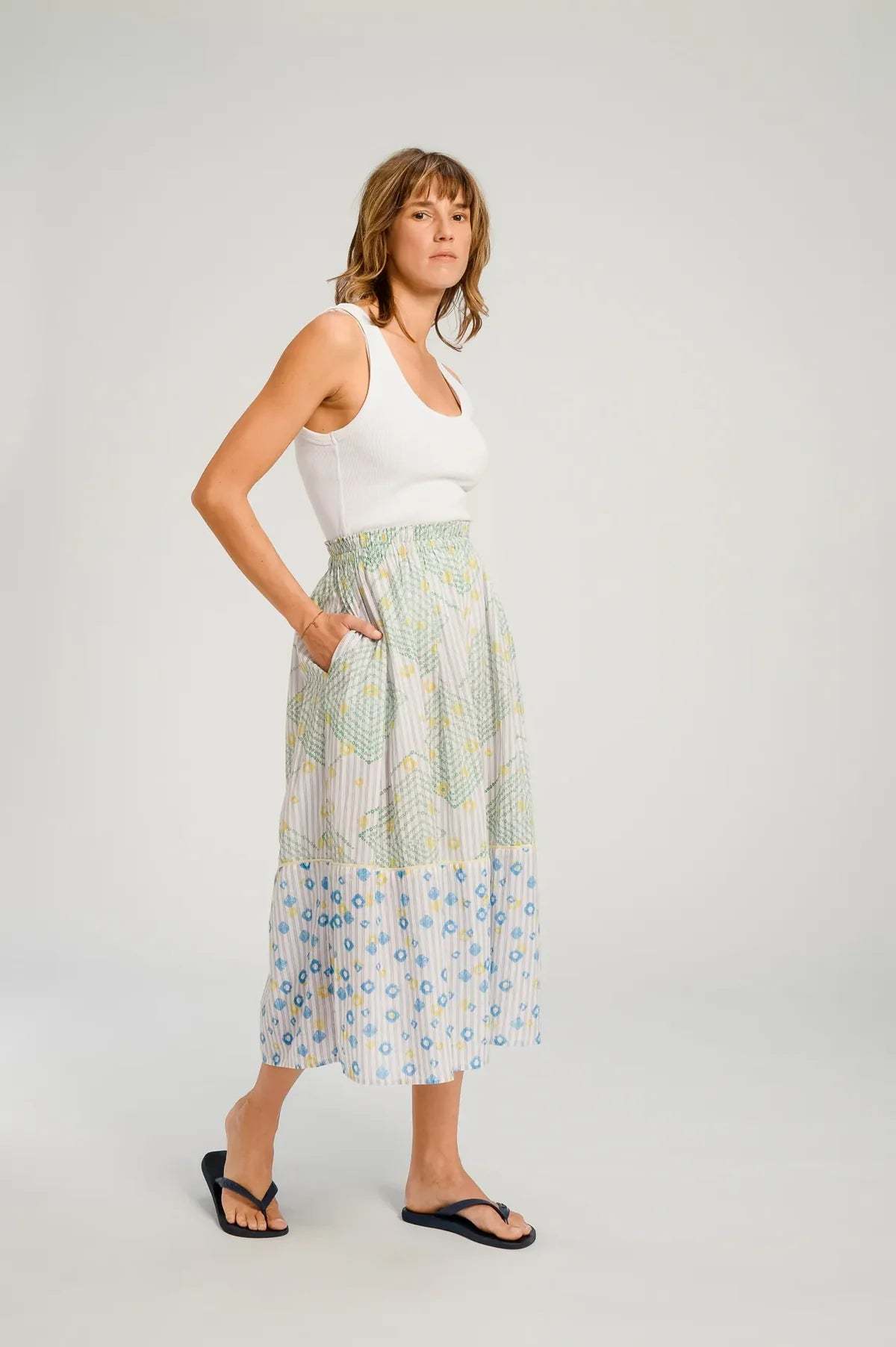 V. de. Vinster Baya Skirt - Image 4 of 4