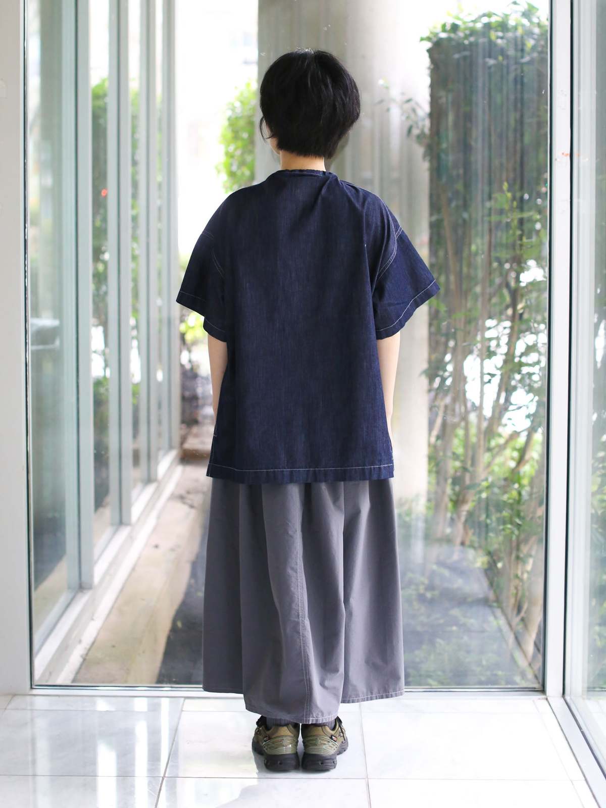 and wander Dry Easy Denim Shirt - Image 5 of 13